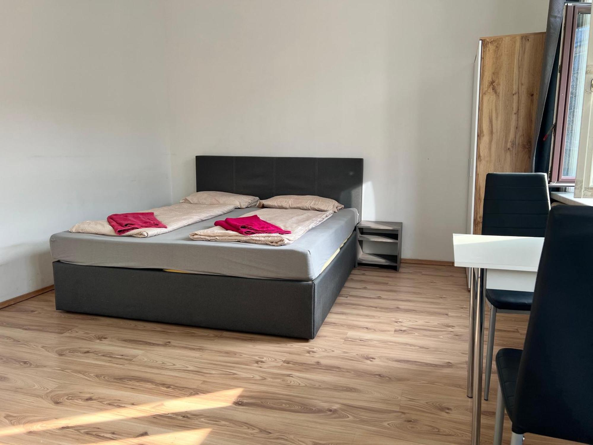 Apartment Cozy 4br Shared Apt.- Near U3/zippererstrasse Wien